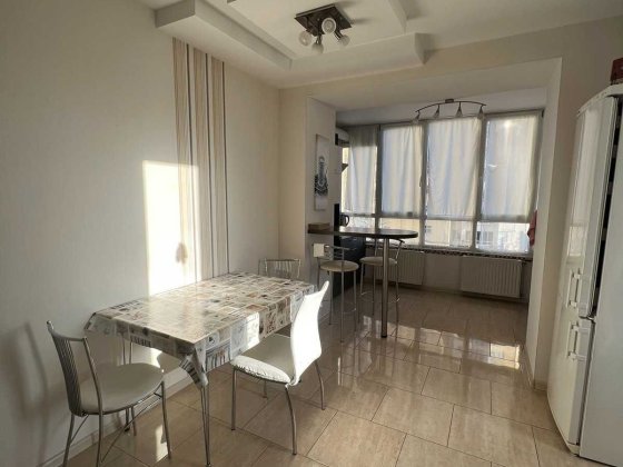 Сдам 1ком(56кв.м) длительно парк Перемоги Одесса