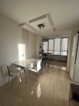 Сдам 1ком(56кв.м) длительно парк Перемоги - фото 1