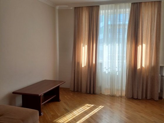 Оренда 2-кім. кв. по в. Сахарова, 82 ( ближній центр,Стрийський парк Львів