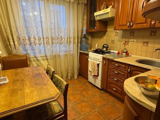 Оренда 2кімн квартири по вул Довженко Львів