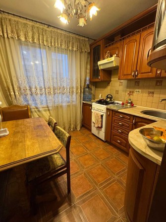 Оренда 2кімн квартири по вул Довженко - фото 1