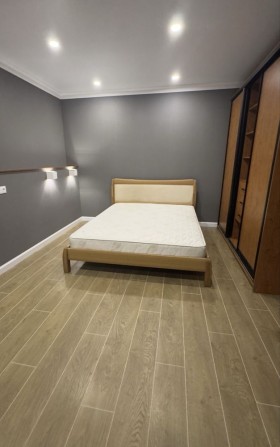 Оренда 1 кімнатної квартири в новобудові на Олексіївці, пр.Перемоги,89 - фото 1