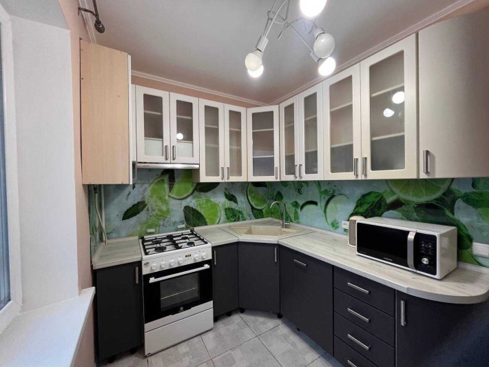 Здам 3 к/к у центрі міста біля Народного парку, з чудовим краєвидом - фото 1