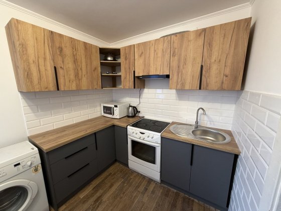 Оренда 2 кімнатної квартири Листопадна Львов