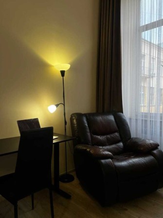 Оренда 1-кімнатної квартири на вул. Дорошенка - фото 1