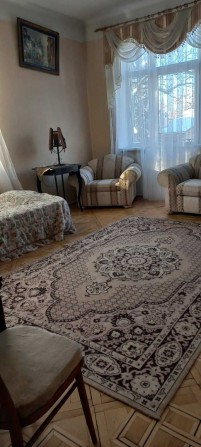 Оренда 3 кімнатної квартири вул Личаківська ( РІпина ) - фото 1