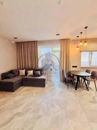 Оренда 2к квартири з кухнею студією по вул. Широка Перша здача! - фото 1