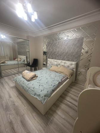 2к аренда возле градусника центр донец захаржевского 1/3 - фото 1