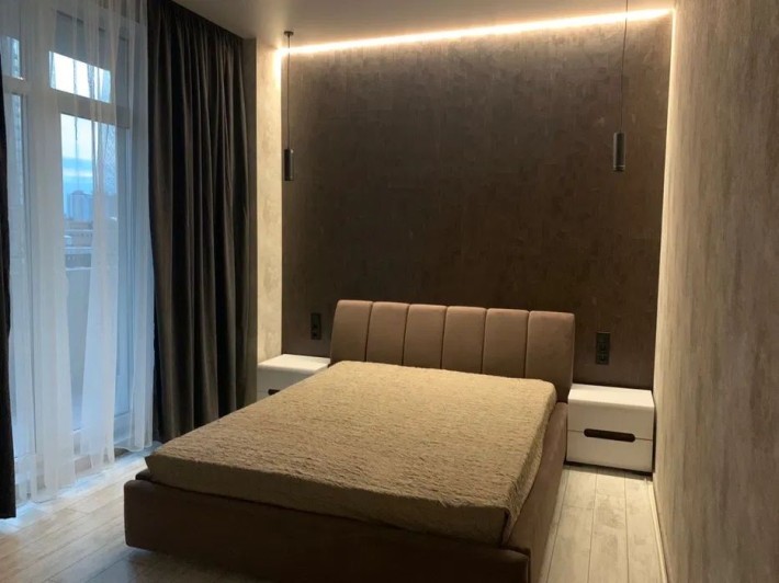 Сдам Евродвушка ЖК Элегия Парк Балкон Парк Победы Море С летом Код1341 - фото 1