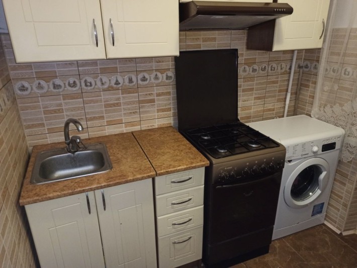 Оренда 1к. квартири. В оплату включено  ком.послуги. Від власника! - фото 1