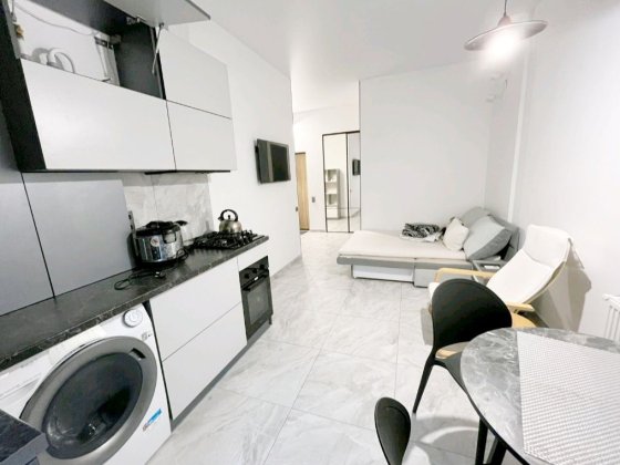 Сдам 1ую квартиру ЖК Авиньон,Дача Ковалевского.Газ,паркинг.Балкон Одесса