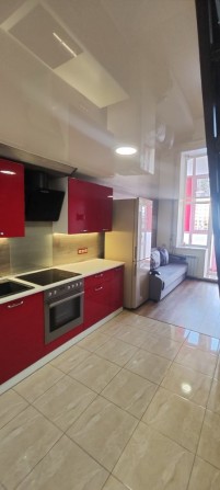 Сдам оболденную двухуровневую квартиру в жк Happy House, м. Спортивная - фото 1