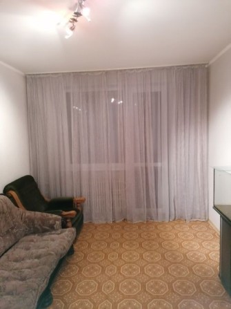 Сдам 2 комн. кв. Х. Гора. Возле метро. Собственник.8000 грн. - фото 1