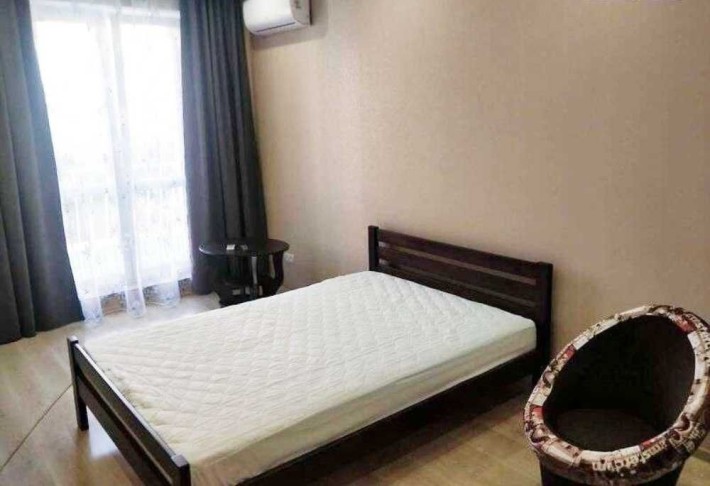 ЖК Искринский аренда, метро Защитников Украины - фото 1