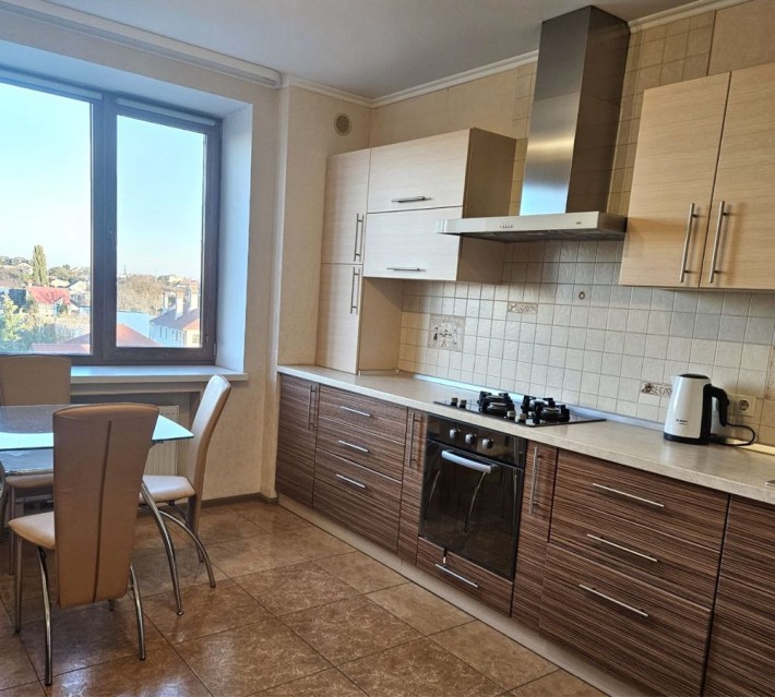 Сдам большую 1-ком.на Таирова,Вузовский,Черниговская 9 В,ГАЗ - фото 1