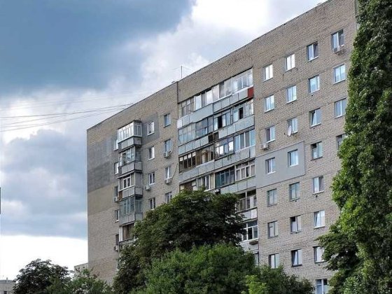 Сдается 3к  8 хлебзавод, Ферганская 31-Б, 1/9, кирпич Харків