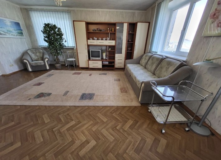 Двухкомнатная квартира проспект Гагарина, м Левада, гимназическая - фото 1