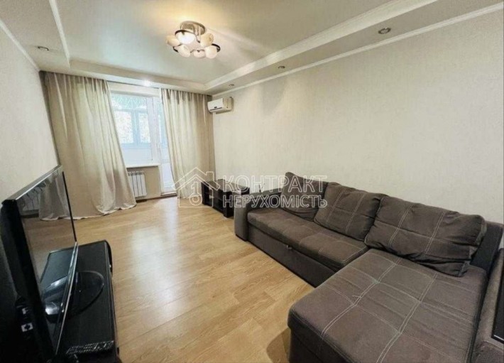 Реальная 1-ка в Центре, Научная, проспект Науки 21-А - фото 1