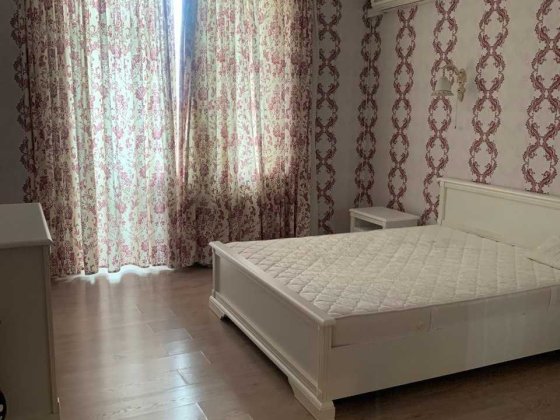 6ст Фонтанской дороги/жк Исток  двушка 86м раздельные 9\14этаж Одеса