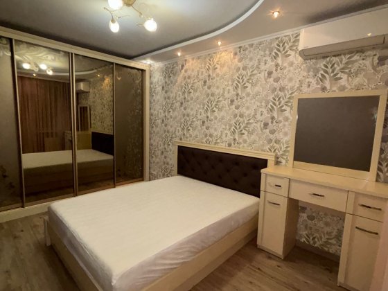 Сдам свою 2к квартиру ЖК Вернисаж ул. Костанди Одесса