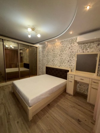 Сдам свою 2к квартиру ЖК Вернисаж ул. Костанди - фото 1