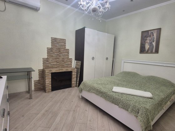 Сдам 2х Ком квартиру Центр  Ул Софиевская (Комнаты Раздельные ) Одеса