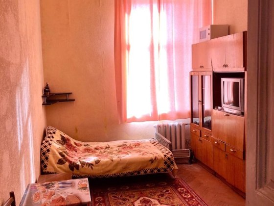 Сдается 1 квартира Коммуна 3200 грн + коммунальные Одесса