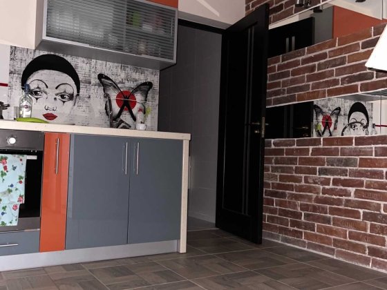 Оренда квартири довгострокова Надворная