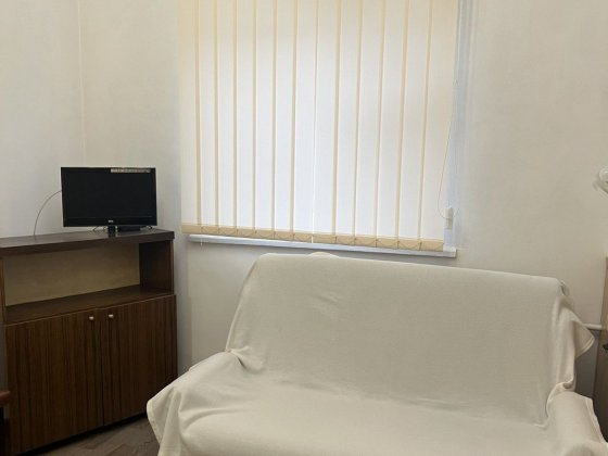 Оренда 1К Квартири, ремонт, Метро, Ціну знижено! Петропавловская Борщаговка