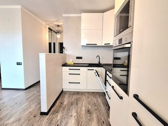 Оренда сучасної 1 кім квартири в ЖК Волошковий,  45 м2 Щаслива 7а Софіївська Борщагівка