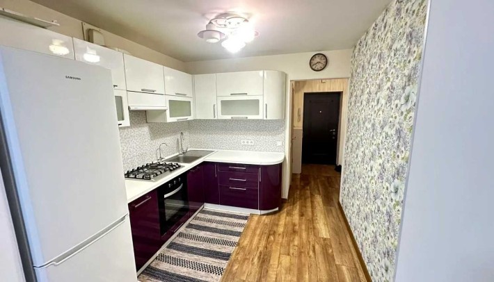 Повноцінна 2к. роздільна з газ. опален. і плитою - фото 1