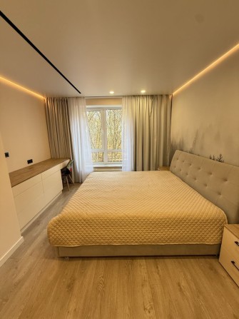 Здам ВИДову 2-кім.квартиру 70м2 в ЖК Кришталеві джерела, 2 поверх - фото 1