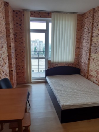 На місяць-два-три! Південна Борщагівка квартира студія - фото 1