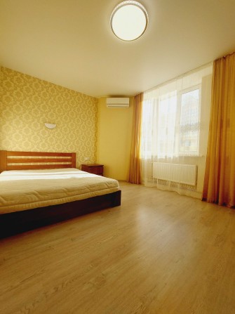 Сдам 2 комн.квартиру, ул.Зелёная 12, ЖК Клубный, Софиевская Борщаговка - фото 1