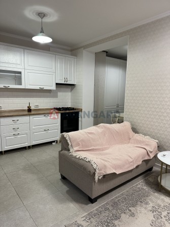 Оренда 3-кімнатної дворівневої квартири для великої сім’ї - фото 1