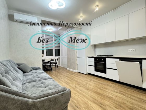 Оренда просторої 2к квартири в ЖК Софія Сіті від Мартинова Софіївська Борщагівка