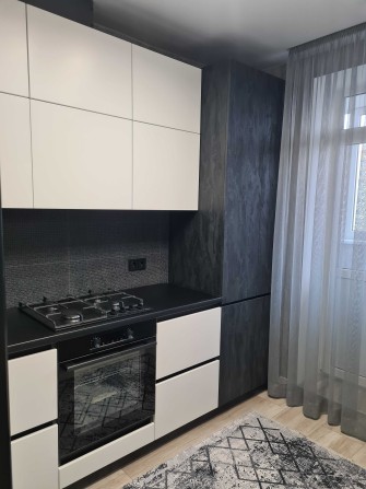 Оренда 1 кім кв  з гардеробною ЖК Софіївська Слобідка Боголюбова 33 - фото 1