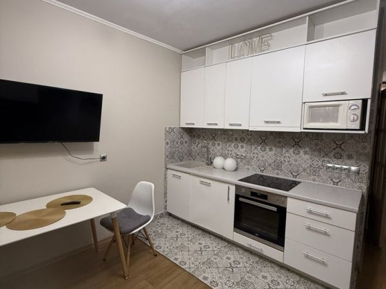 Здам - 2кім. кв. 60м2, ЖК Чайки. Від власника Чайки