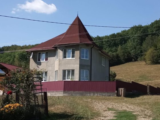 Здаеться дом смт.Берегомет.Вижницького района Берегомет
