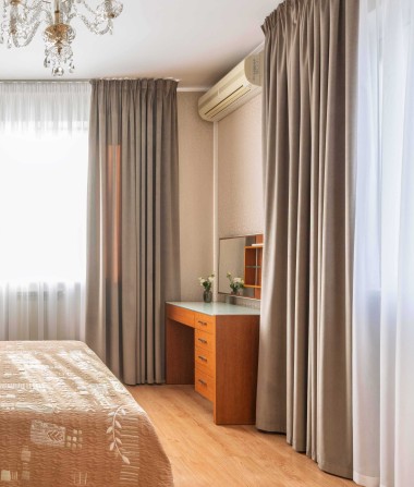 Будинок з генератором.. Можна з тваринами. 3 спальні. - фото 1