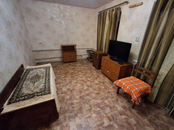 СВОБОДЕН хороший дом на соцгороде Каменское