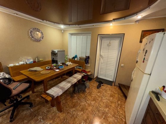 Дом на Ясногорке 4 комнаты до 6 человек не более. Краматорск