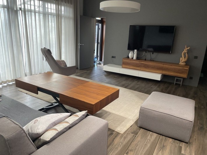 Аренда дома 2к  Сан Роща гараж бассейн - фото 1