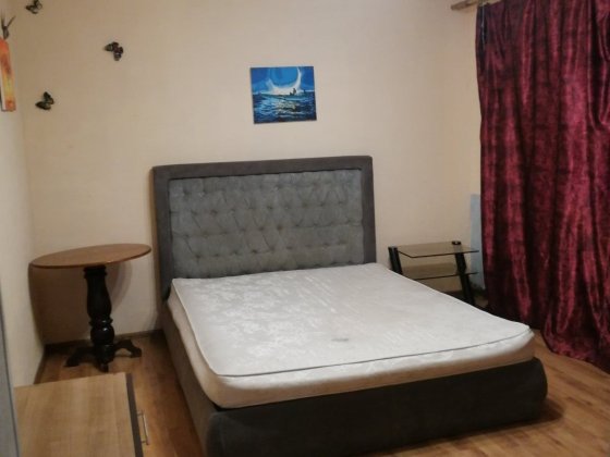 Здається двох кімнатна  частина будинку, Центр,  8000+ ком Белая Церковь