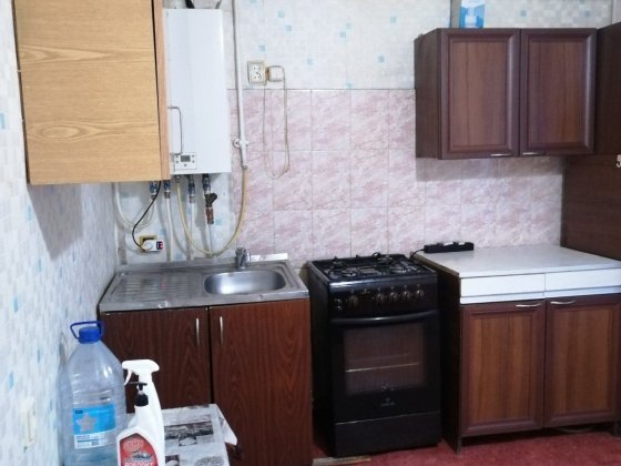 Частина будинку з двором та заїздом в центрі Белая Церковь