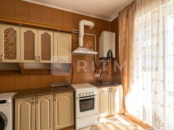 Оренда великий будинок, напівособняк з власним подвір'ям Ивано-Франковск