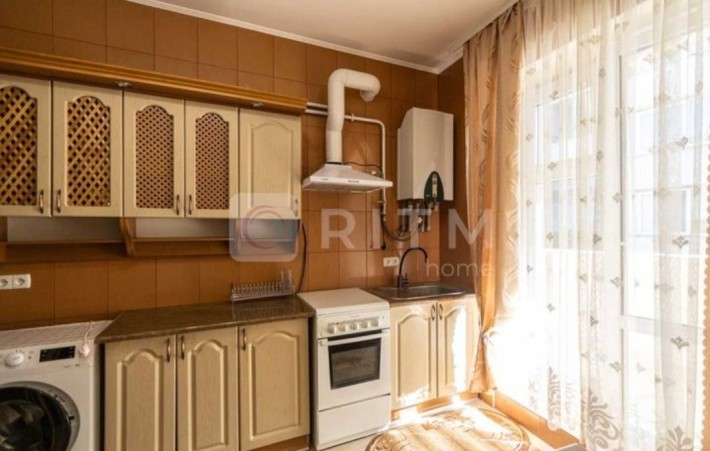 Оренда великий будинок, напівособняк з власним подвір'ям - фото 1