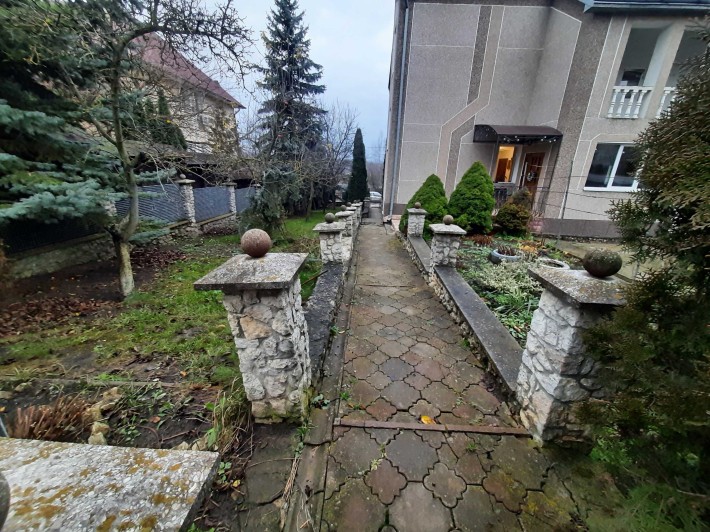 Оренда приватного будинку поблизу Подолян - фото 1