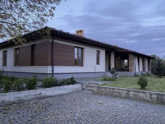 Оренда сучасного будинку Ужгород