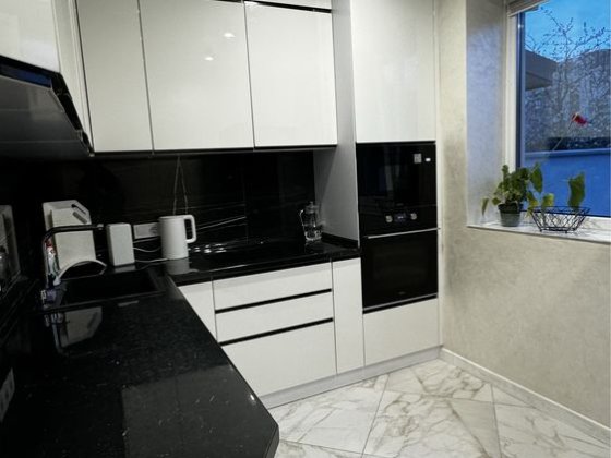 Оренда котеджу з двором , терасою та підвалом Ужгород